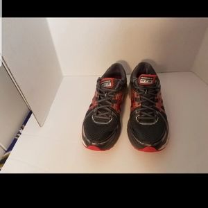 Brooks GTS  17 Women Running Shoes Size 11.5
